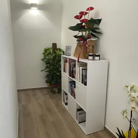 Admayora ゲストハウス ヴィッラシミーウス