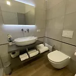 Admayora 3*