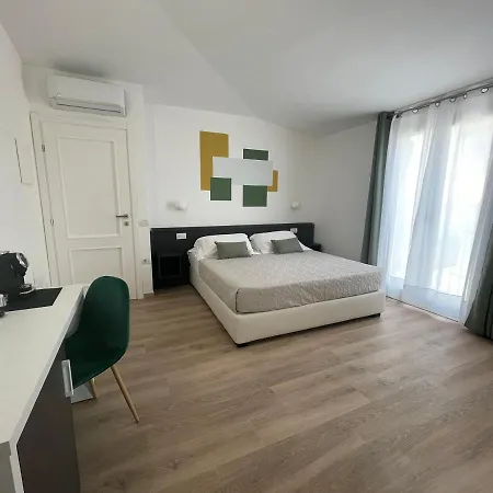 Guest house Admayora *