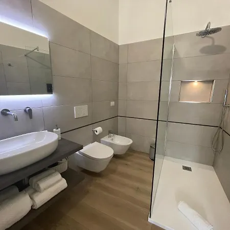 Admayora Guest house