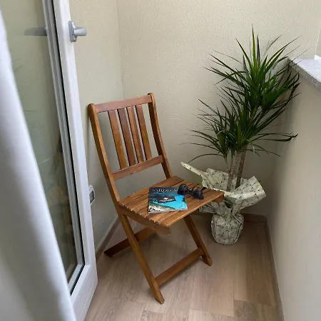 Guest house Admayora *