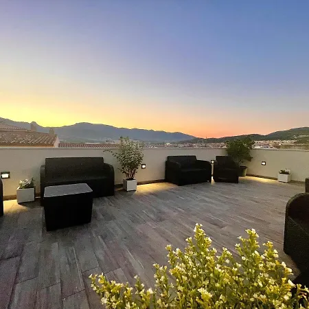 Guest house Admayora