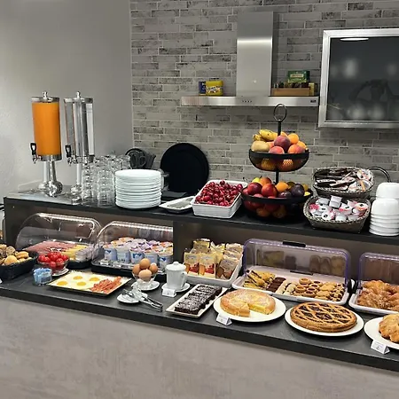 Admayora بيت ضيافة فيلاّسيمِيوس