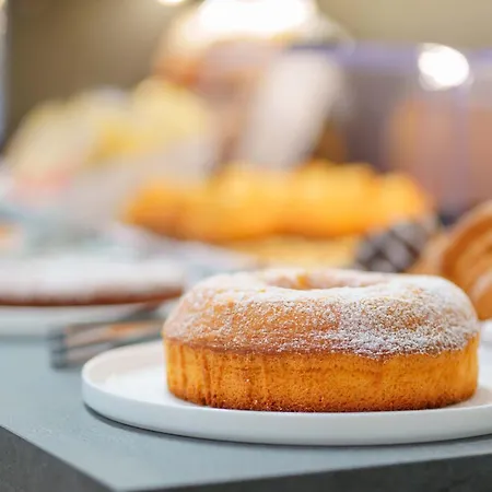 Гостевой дом Admayora Вилласимиус