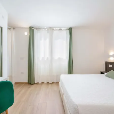 Admayora Вилласимиус