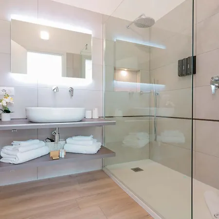 بيت ضيافة Admayora فيلاّسيمِيوس